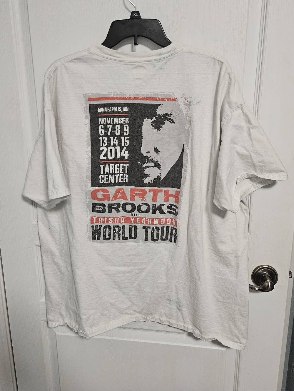 Garth Brooks World Tour T-shirt Concert Trisha Yearwood 2014 White Mens 2XL